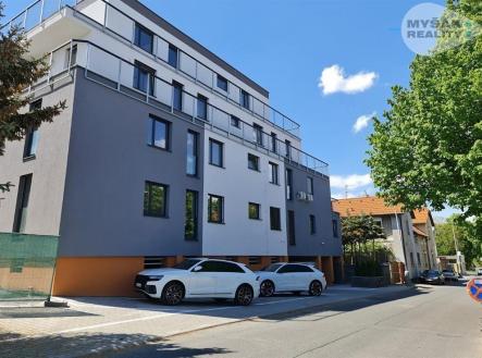 Prodej bytu, 2+kk, 74 m² obrázek