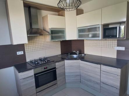 Pronájem bytu, 3+1, 75 m² obrázek