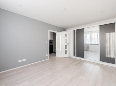 Pronájem bytu, 2+kk, 37 m²