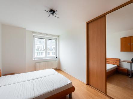 Pronájem bytu, 3+kk, 80 m²