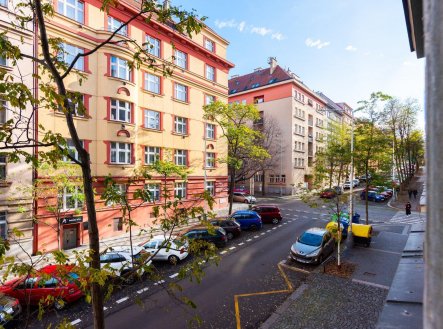 Pronájem bytu, 4+kk, 85 m²