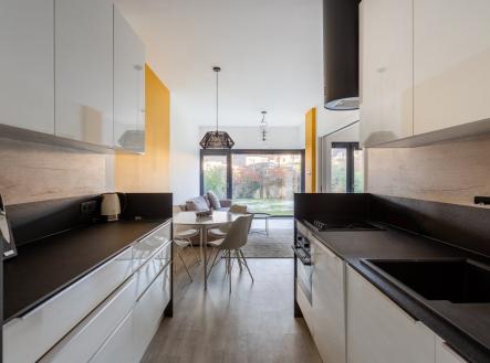 Pronájem bytu, 2+kk, 55 m²