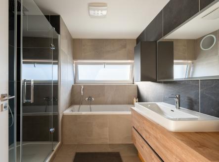 Prodej bytu, 3+kk, 98 m²