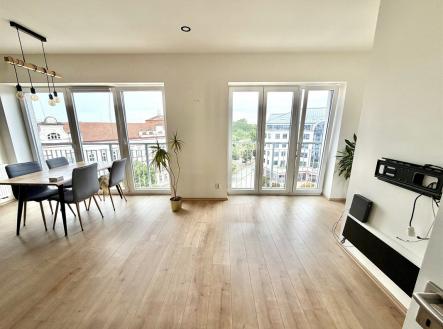 Pronájem bytu, 2+kk, 95 m²