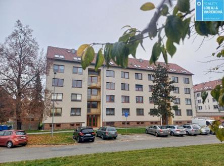 Pronájem bytu, 2+kk, 43 m²