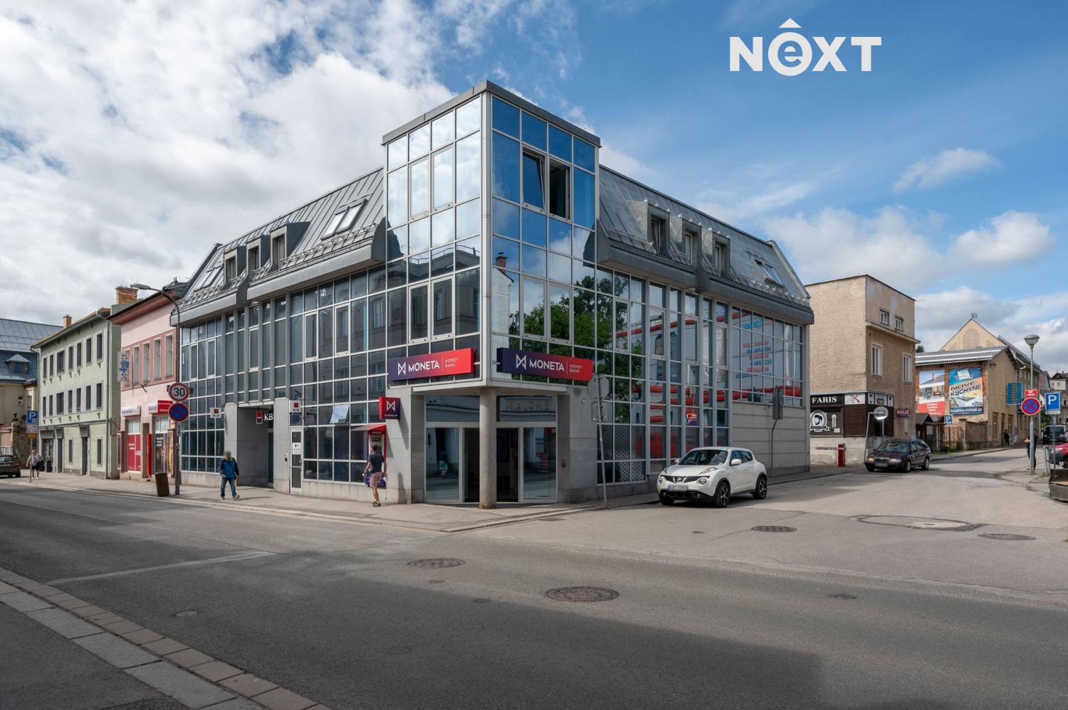 Prodej komerční Kanceláře, 137㎡