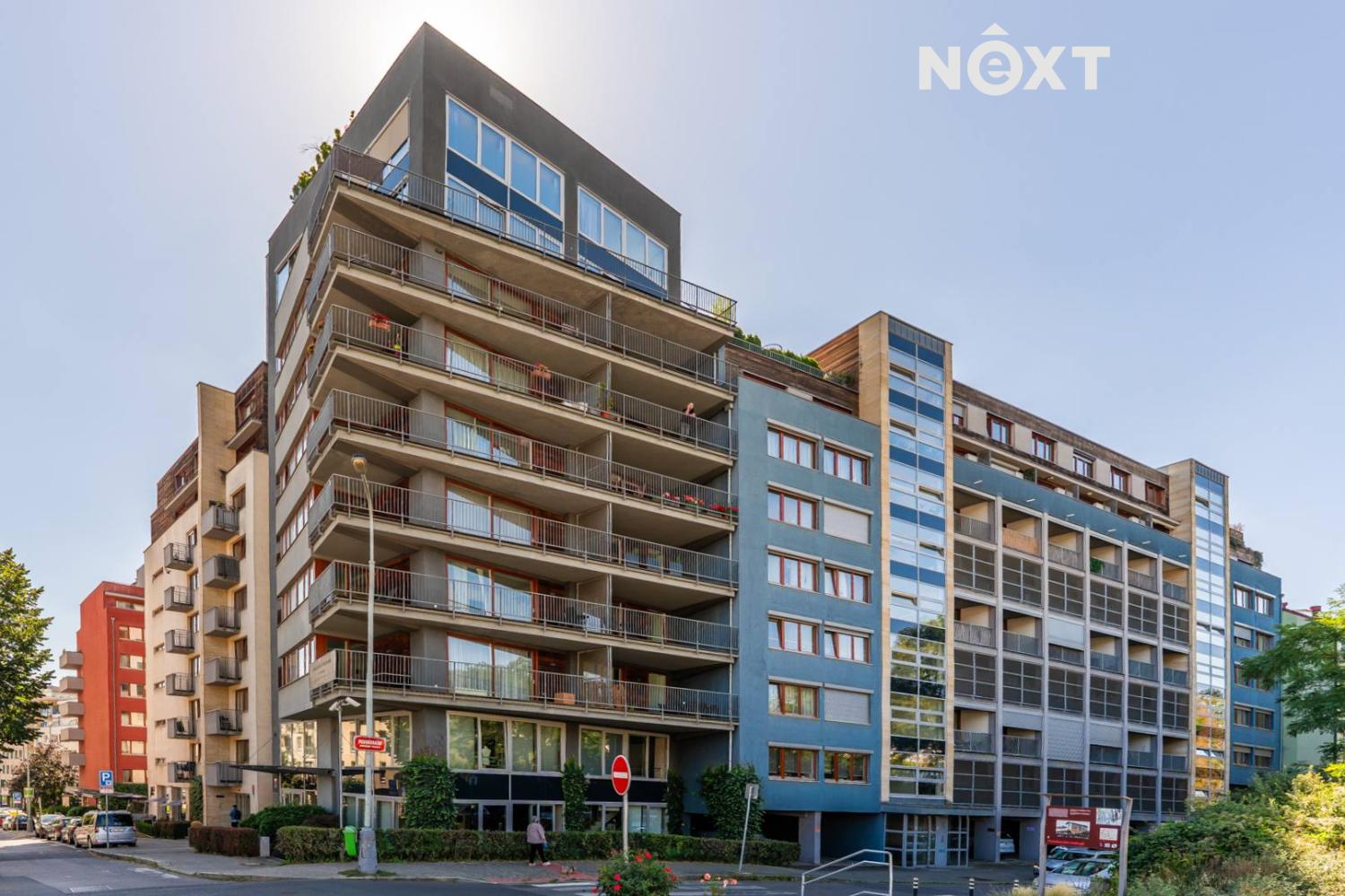 Pronájem byt 3+kk, 100㎡