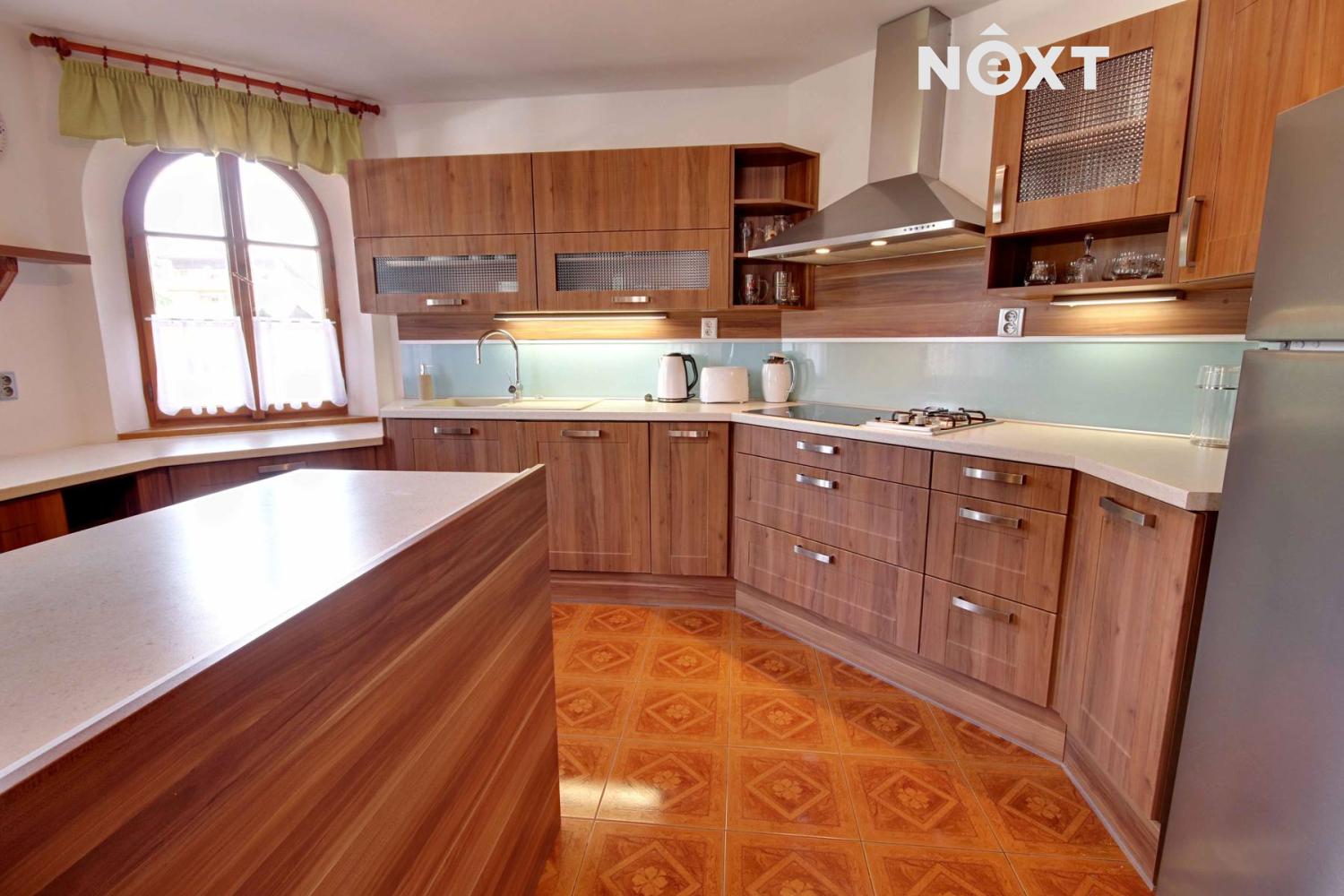 Pronájem Rodinný dům, 250㎡