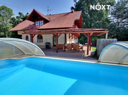 Pronájem domu/vily, 250 m²