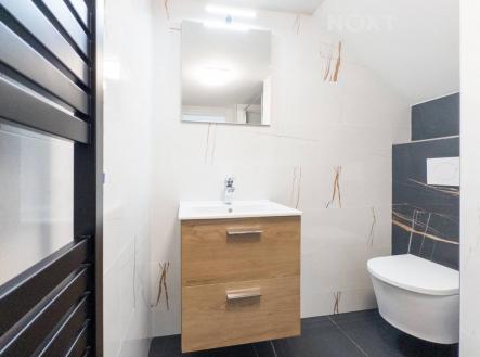 Pronájem bytu, 1+kk, 43 m²