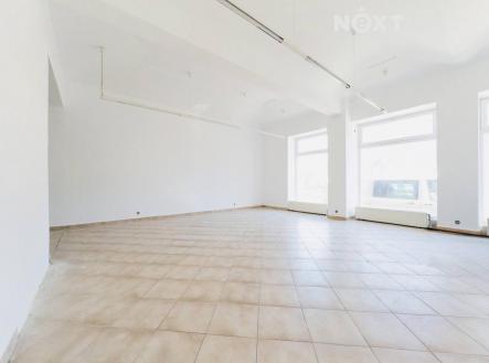 Pronájem komerčního objektu, obchodní centrum, 200 m²