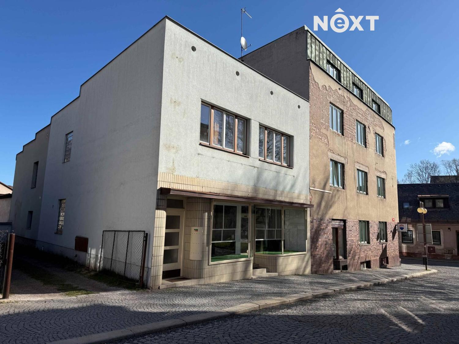 Pronájem komerční Obchodní prostory, 80㎡