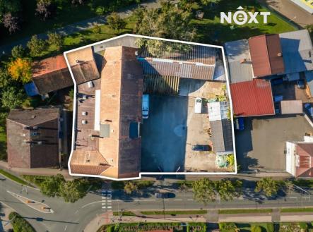 Prodej pozemku pro komerční výstavbu, 1 871 m²