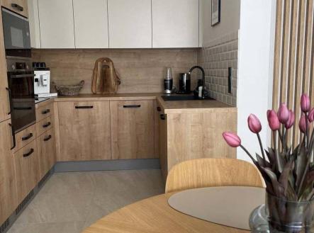 Pronájem bytu, 2+kk, 53 m²