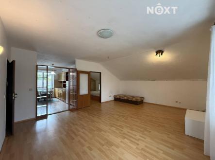Pronájem bytu, 2+1, 70 m²