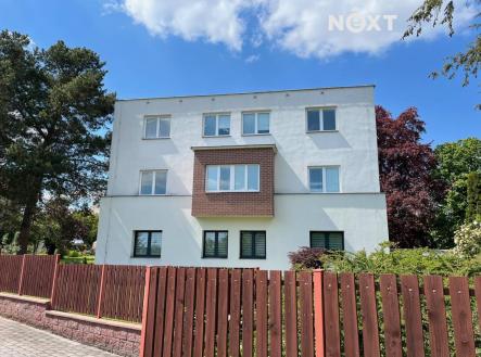 Pronájem bytu, 2+kk, 75 m²