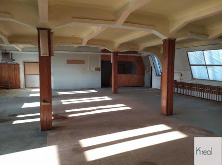 Pronájem komerčního objektu, jiný, 570 m²