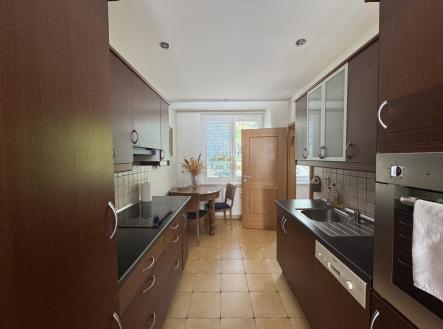 Prodej bytu, 3+kk, 60 m²