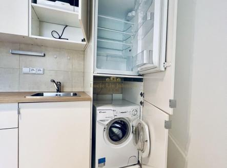 Pronájem bytu, 1+kk, 19 m²