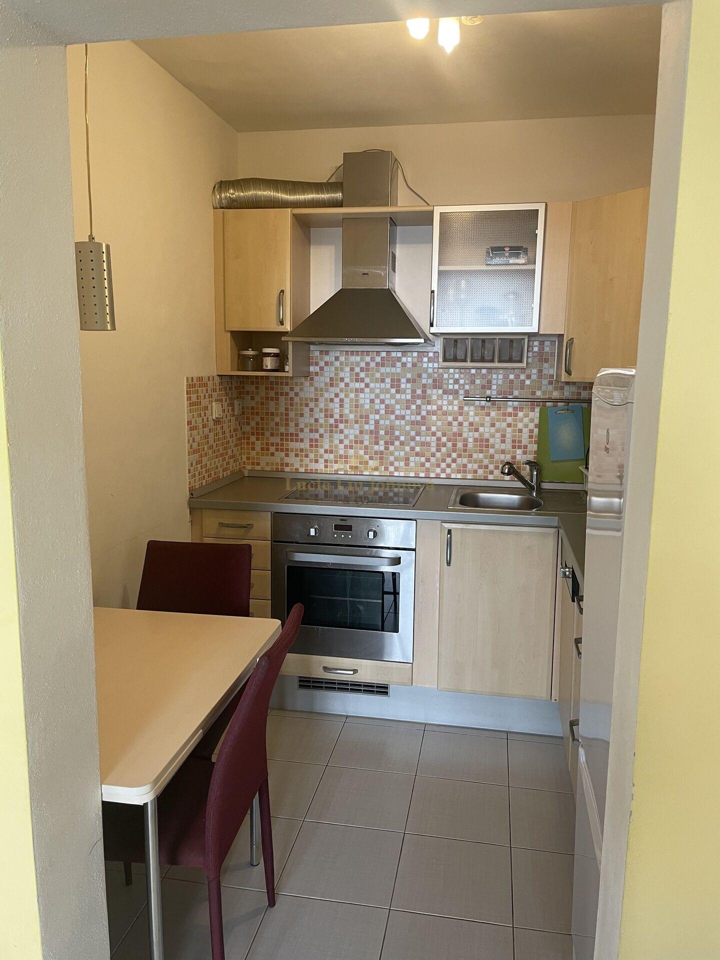 Prodej bytu 1+1, 24 m², OV, Praha 15 – Horní Měcholupy, Parmská