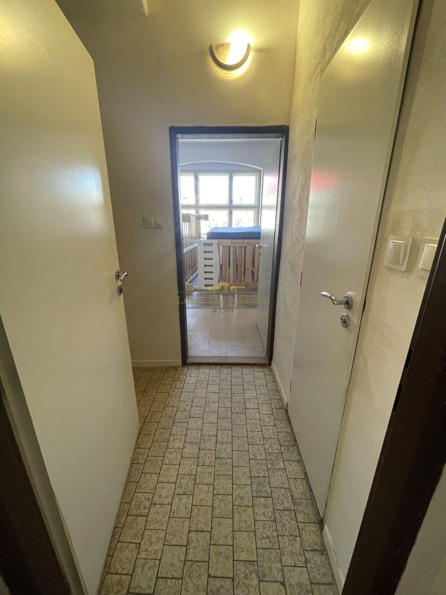 Pronájem garsoniéry, 30m2, Masarykova ulice, město Mšeno