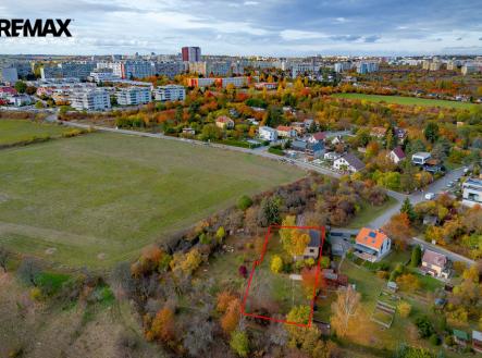 Prodej pozemku pro bydlení, 1 082 m² obrázek