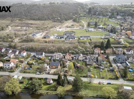 Prodej pozemku pro komerční výstavbu, 3 234 m²