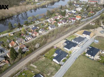 Prodej pozemku pro komerční výstavbu, 3 234 m²