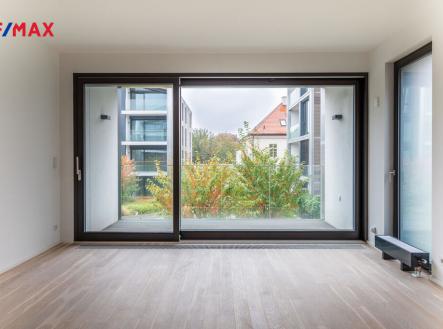 Pronájem bytu, 2+kk, 67 m²