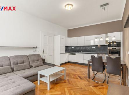 Pronájem bytu, 2+kk, 51 m²