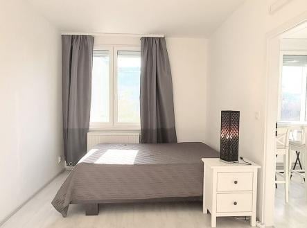 Pronájem bytu, 3+kk, 61 m²