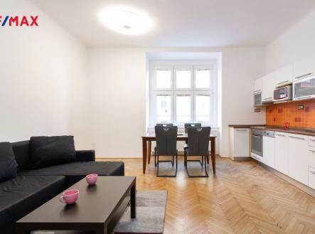 Pronájem bytu, 3+kk, 79 m²