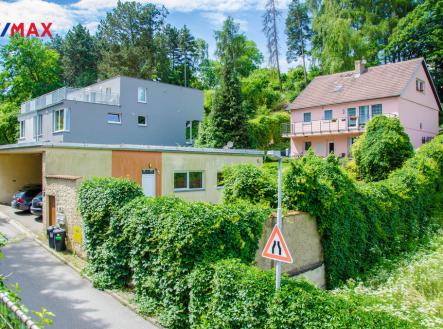 Prodej - nájemní dům, 230 m²