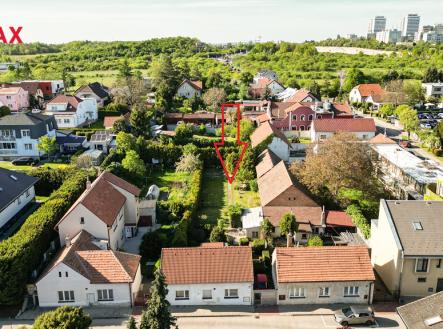 Prodej - pozemek pro bydlení, 716 m²
