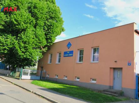 Pronájem obchodní prostor, 150 m²