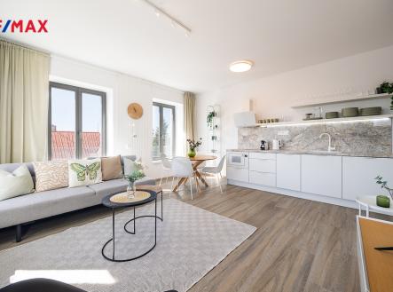 Prodej bytu, 3+kk, 56 m²