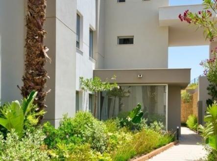 a2-2-harmony-apartments-la-cala-golf-exterior-jul-2022-min-880x370.jpeg