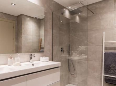b17-harmony-apartments-la-cala-golf-bathoom-880x370.jpg