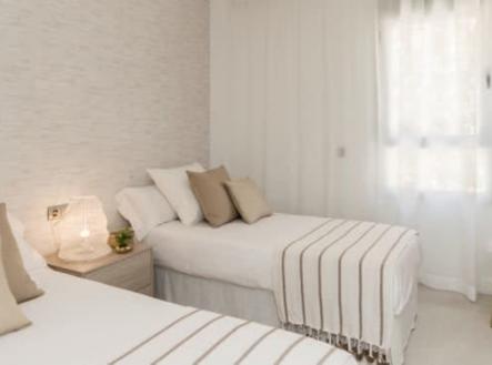 b15-harmony-apartments-la-cala-golf-bedroom-880x370.jpg