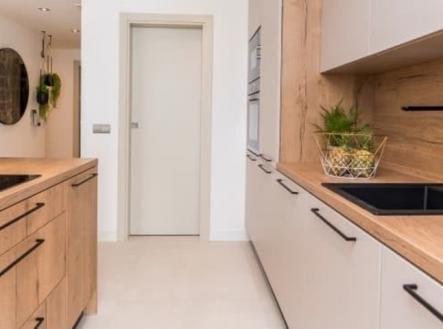 b10-harmony-apartments-la-cala-golf-kitchen-880x370.jpg