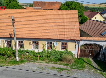 Prodej RD 3+1 s garáží, stodolou a ovocným sadem