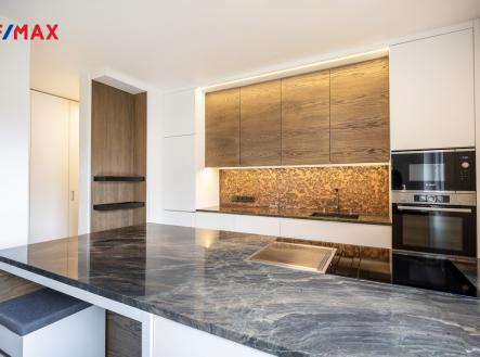 Prodej bytu, 3+kk, 99 m²