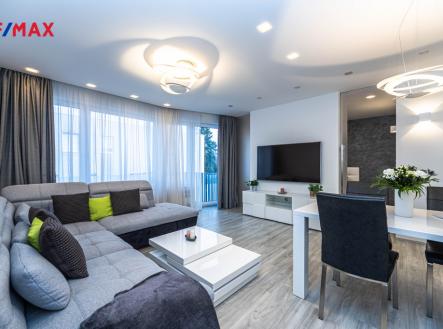 Pronájem bytu, 2+kk, 71 m²