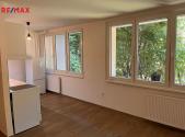 Pronájem bytu, 1+kk, 40 m²
