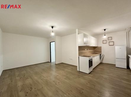 Pronájem bytu, 1+kk, 40 m² obrázek