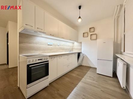 Pronájem bytu, 1+kk, 40 m²