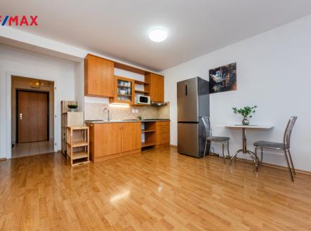 Pronájem bytu, 1+kk, 41 m²