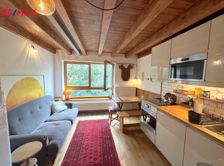 Pronájem bytu, 2+kk, 49 m²