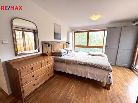 Pronájem bytu, 2+kk, 49 m²