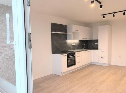 Pronájem bytu, 3+kk, 66 m²